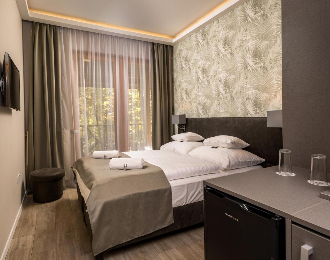 Atrium Agard Panzio Bed & Breakfast การ์ดอนนี ภายนอก รูปภาพ