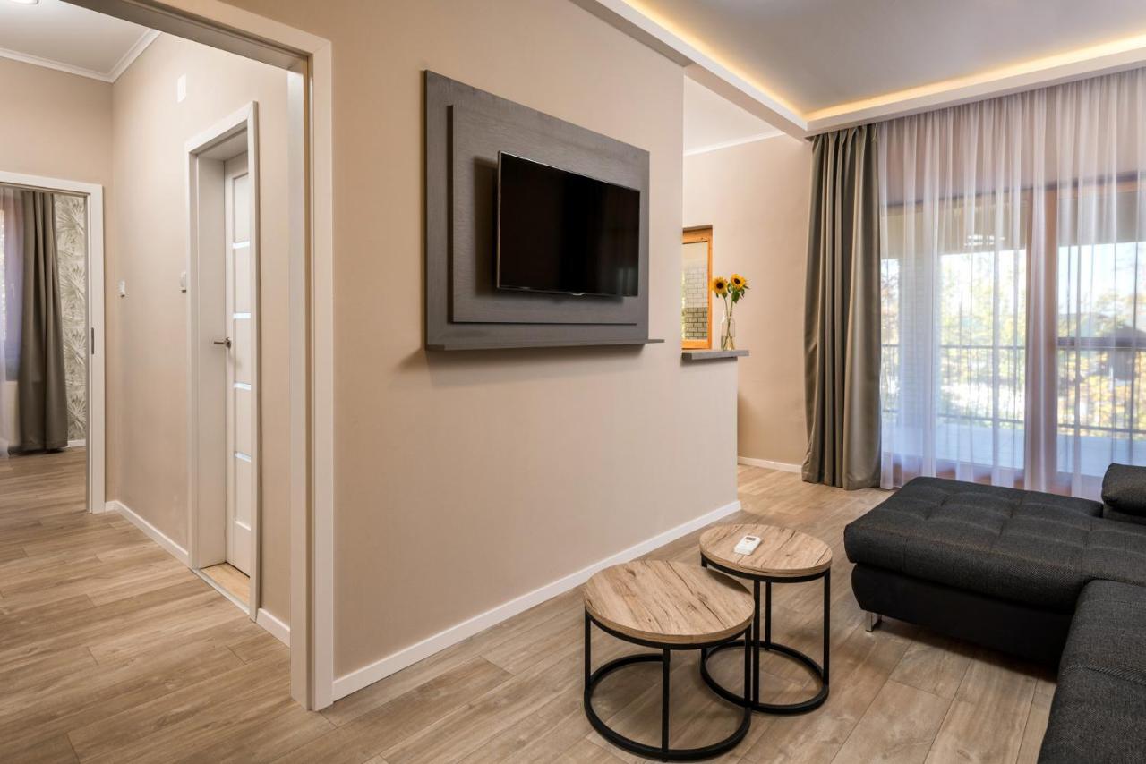 Atrium Agard Panzio Bed & Breakfast การ์ดอนนี ภายนอก รูปภาพ